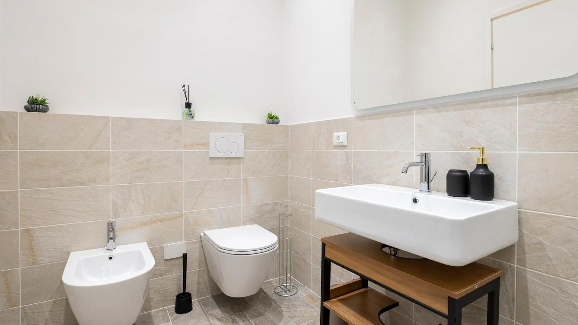 Apartment Eventi E Relax Vicino All'Artemio Franchi E Al Centro Storico Florence Italy